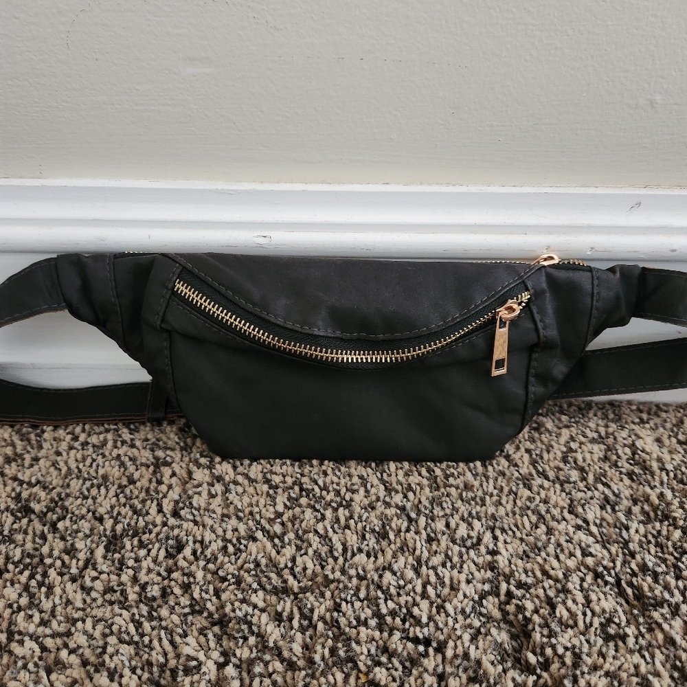 Natural Life Belt Bag